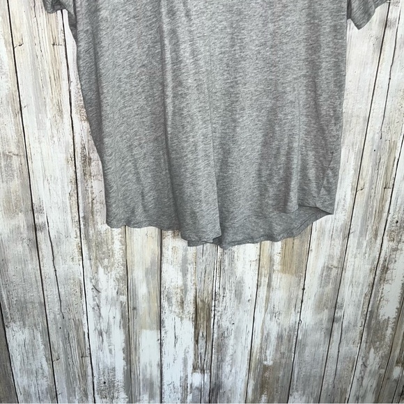 Reebok Grey Tee - Picture 3 of 4